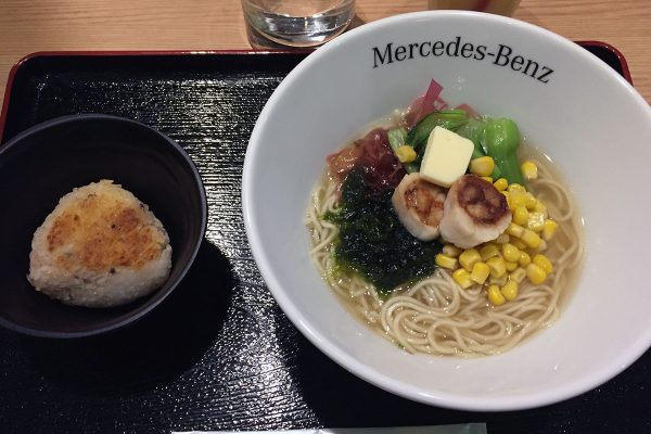 Mercedes-Benz Connection NEXTDOOR Star Garden ベンツが作ったラーメン 「海」の流星麺