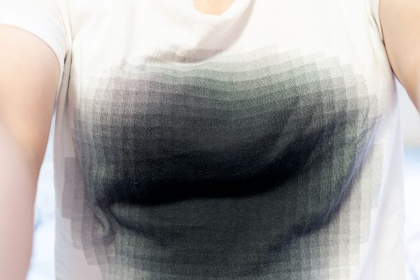 Tシャツ ブラジャー MTF 女体化 育乳