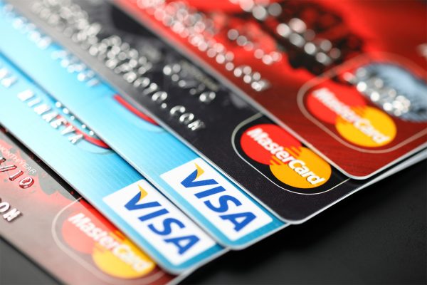 Visa Master ビザカード マスターカード 同人誌購入に使えない