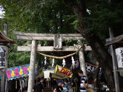 八幡神社 お祭り 鳥居