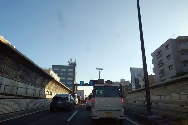 井荻トンネル 出口渋滞