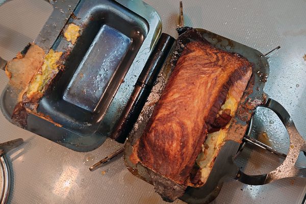 恋するホットサンド 極厚黒皮鉄