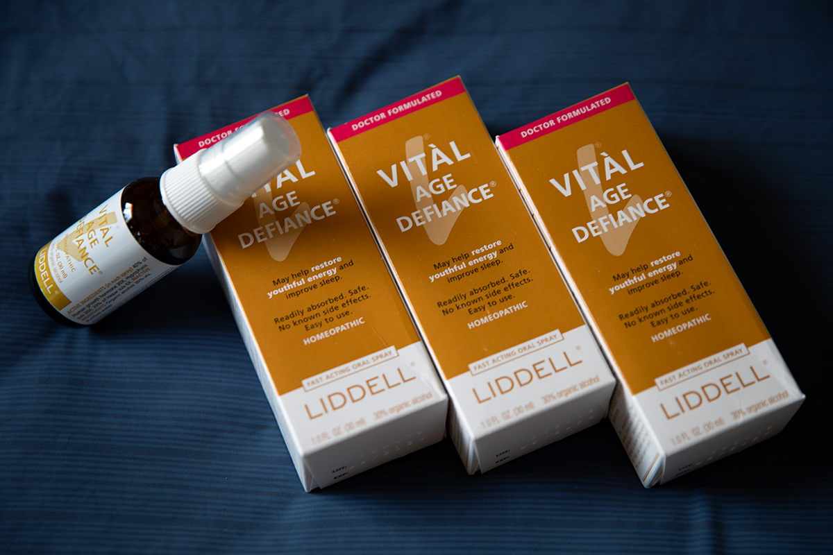 成長ホルモン VITAL AGE DEFIANCE 舌下 スプレー