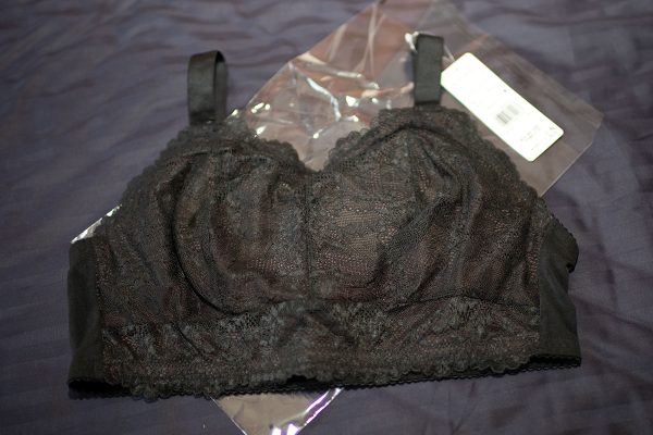 ワコール アンフィ ナイトアップブラ レーシィ