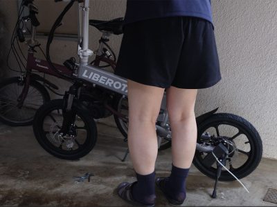 E-Bikeを組み立てる 折りたたみ自転車