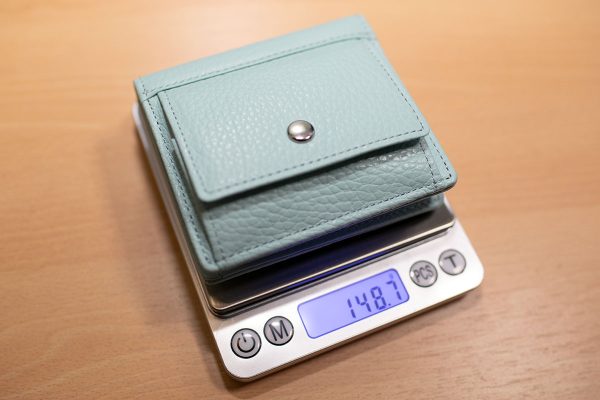デジタルキッチンスケール YOSHINA 最小本革二つ折り財布 重量