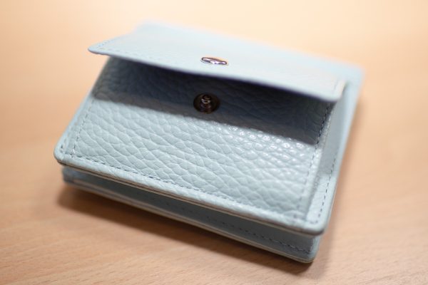 YOSHINA 最小本革二つ折り財布 コイン別収納