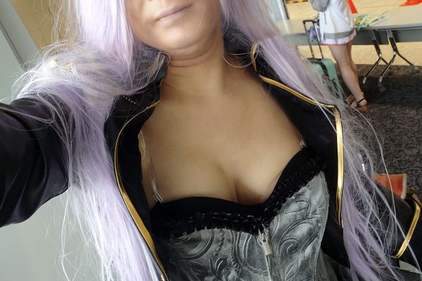 コミケC108 コスプレ 着せ恋 ブラックロベリア 胸の谷間 バスト おっぱい