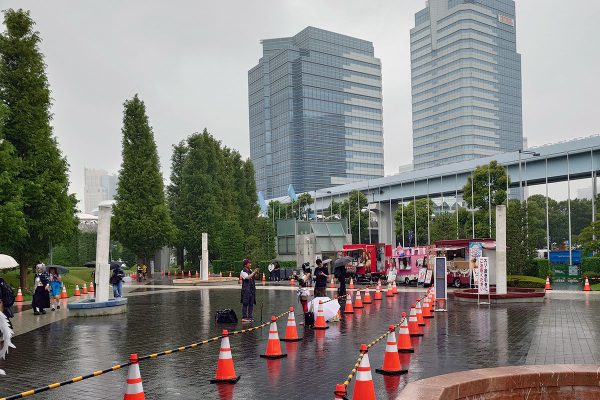 夏コミC108 コスプレ 雨のコミケ