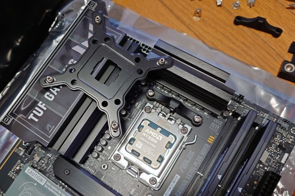 インテルとAMD AM4/5 CPUブラケット