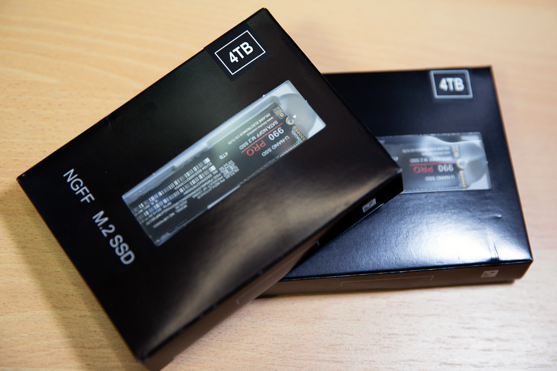 M.2 NGFF SSD 4T 激安 中華製 SATA