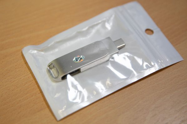 Yahoo!ショッピング 2TB USBメモリ 容量偽装