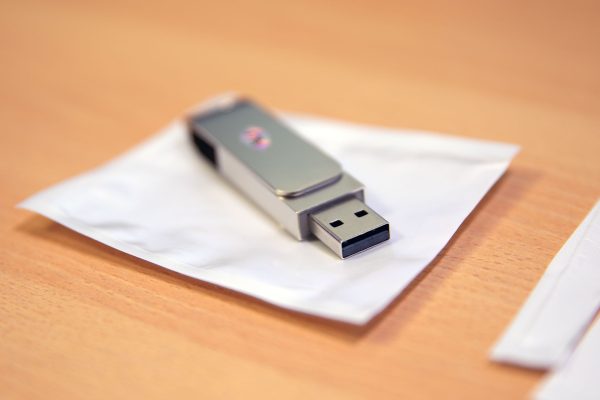 Yahoo!ショッピング 2TB USBメモリ 容量偽装