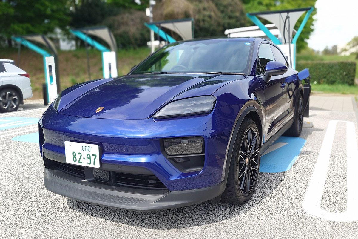 ポルシェ マカンElectric EV 新型マカン 充電 航続距離