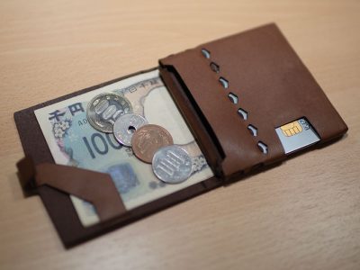 極小 最薄 最軽量 財布 UNIVERO